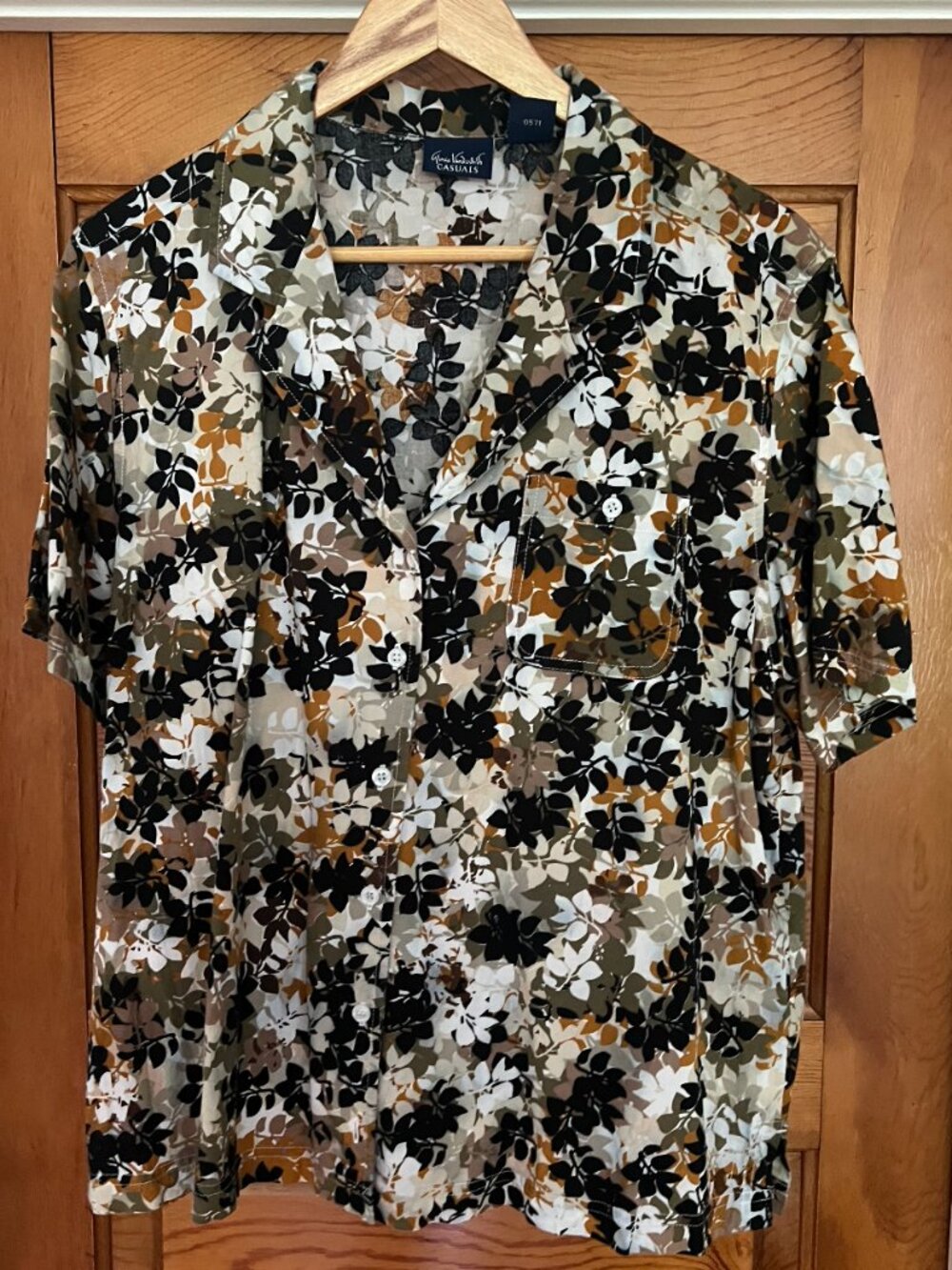Gloria Vanderbilt Casuals Floral Button Up Shirt XL Earth Tone Camp Shirt Vintag